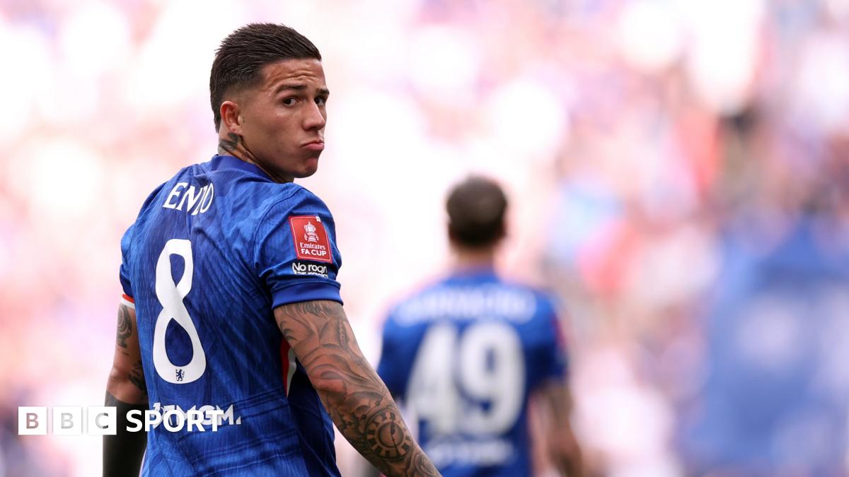 Chelsea reach FA Cup final with win over Leeds